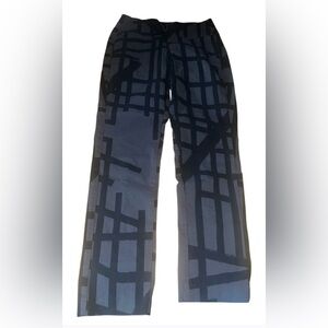 Straight Leg Graphic-Print Pants in Charcoal and Black
